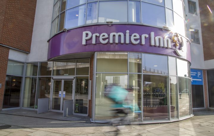 premier-inn_03